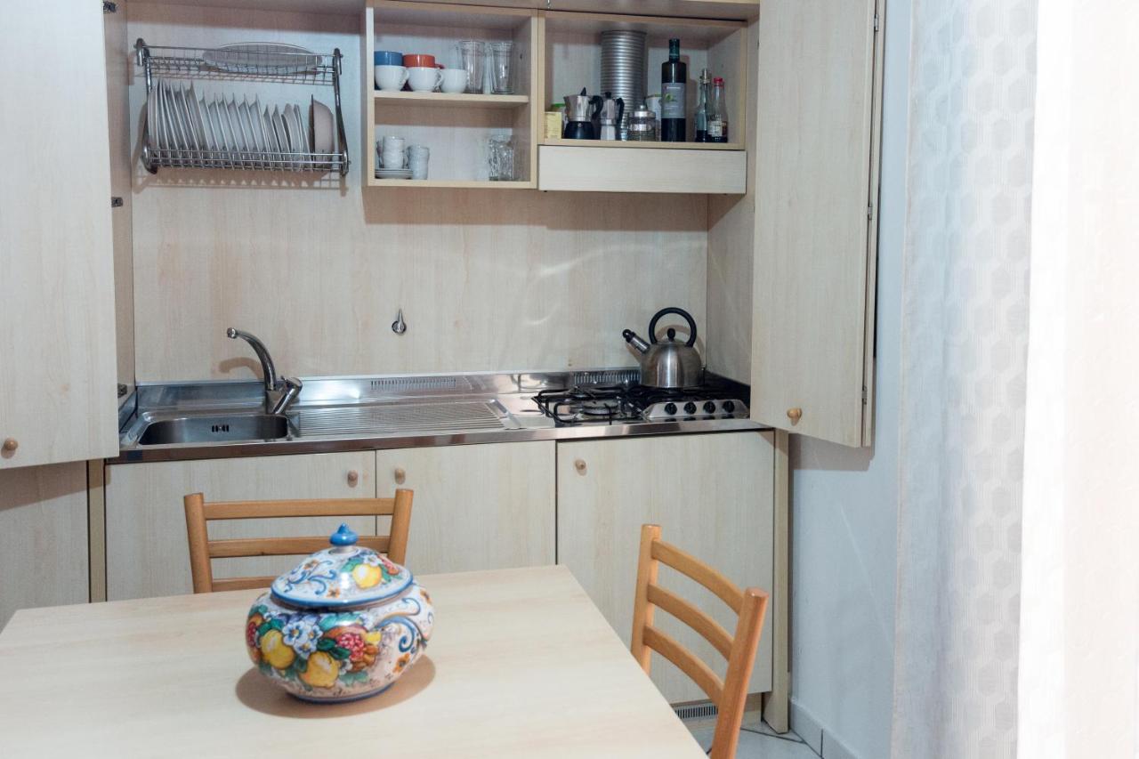 דירות ליפארי Casa Zu Peppino מראה חיצוני תמונה
