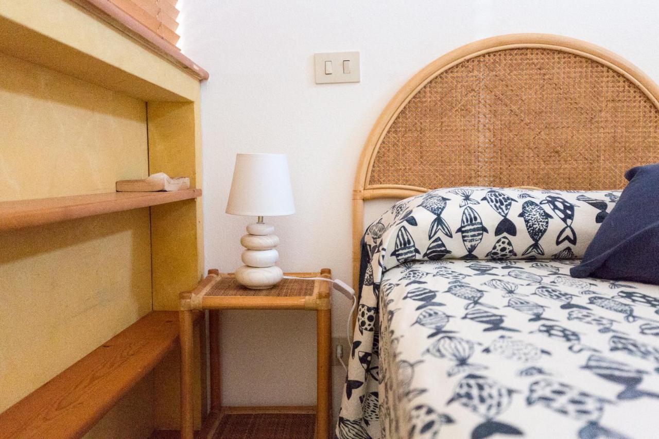 דירות ליפארי Casa Zu Peppino מראה חיצוני תמונה