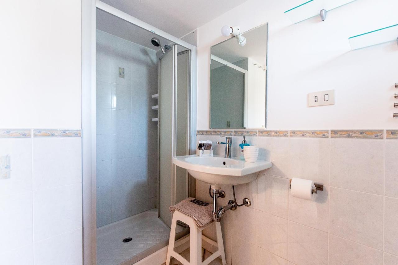 דירות ליפארי Casa Zu Peppino מראה חיצוני תמונה