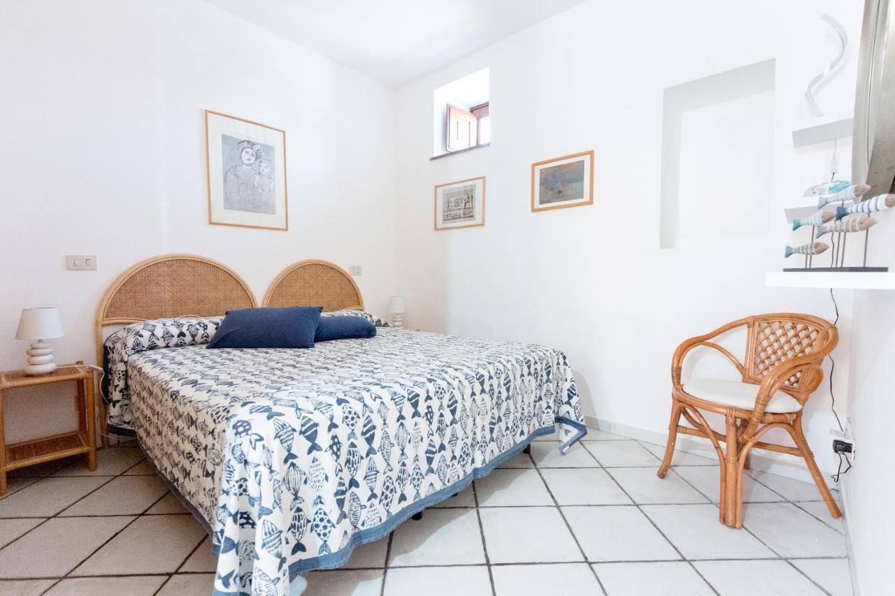 דירות ליפארי Casa Zu Peppino מראה חיצוני תמונה