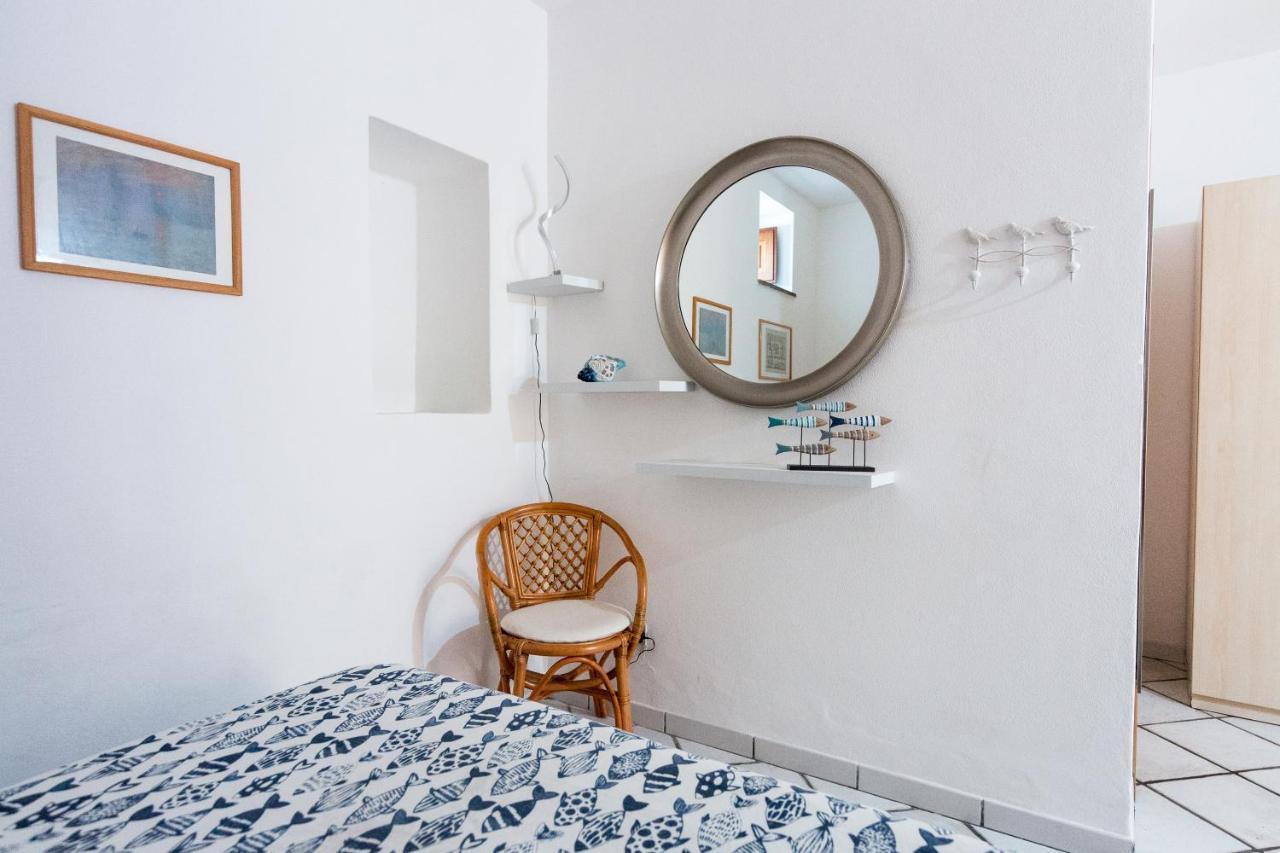 דירות ליפארי Casa Zu Peppino מראה חיצוני תמונה